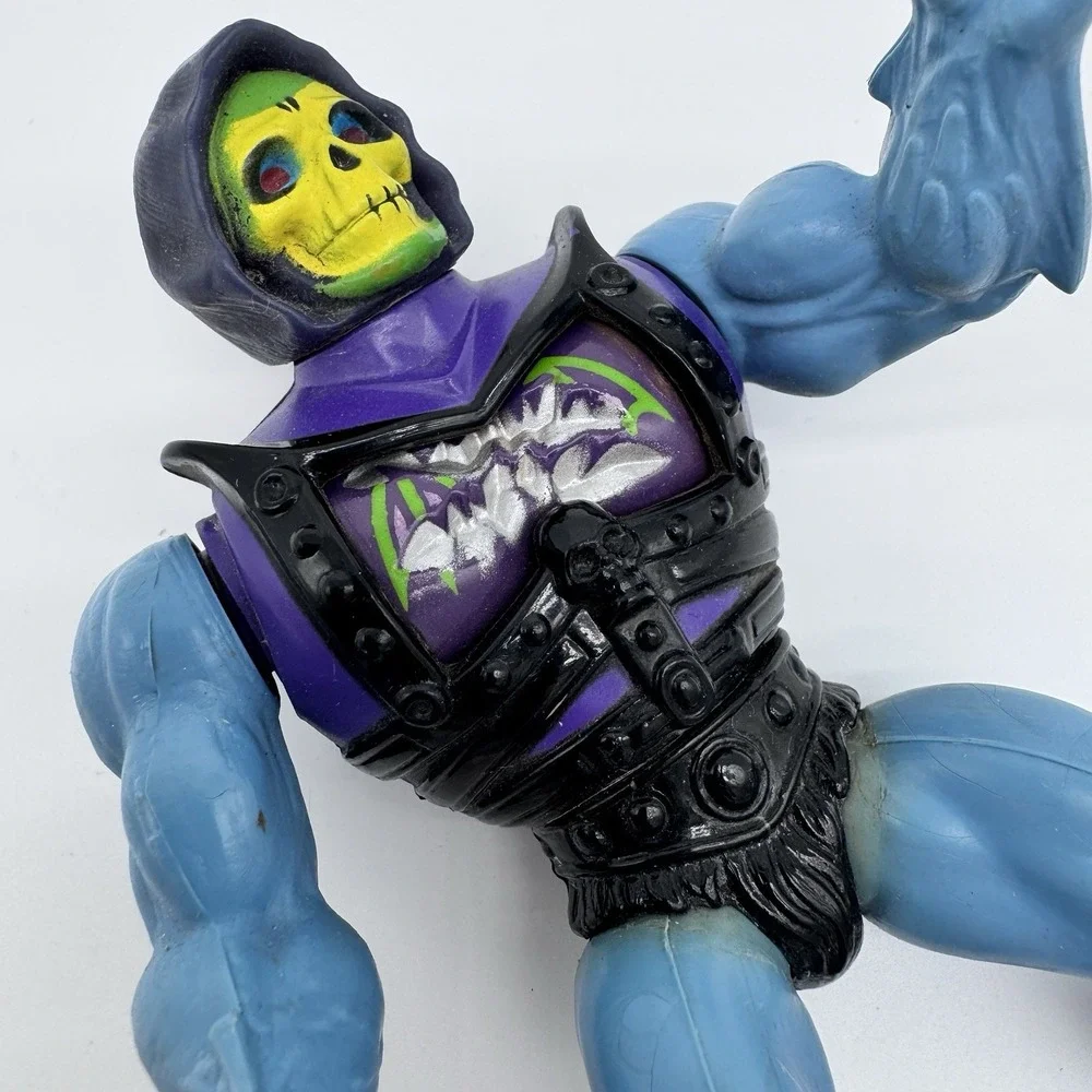 Mattel no weapons